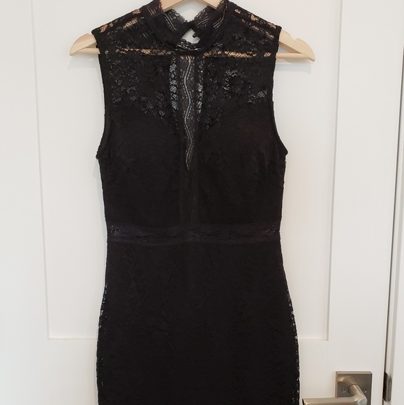 Dress - Picture 1 of 1